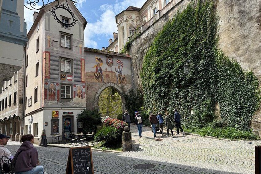 Escape The City Steyr City Walk Tour with Puzzles 4