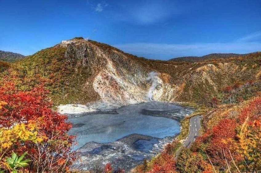 Hokkaido Scenic Day Trip: Hell Valley, Lake Toya and Otaru. 4