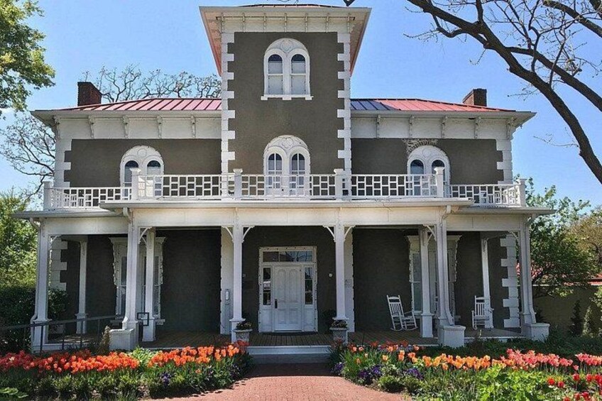 Peel Mansion facade 2
