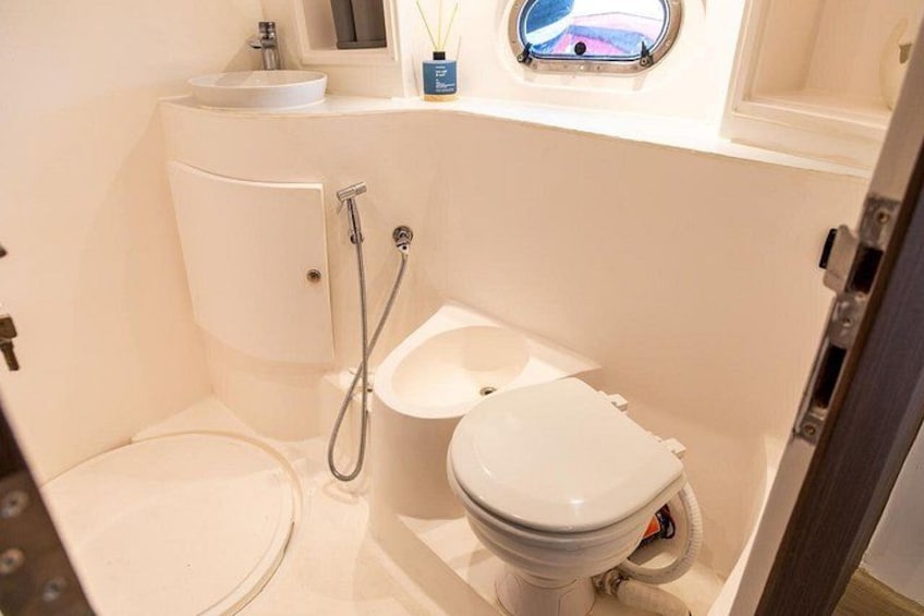 Washroom 4