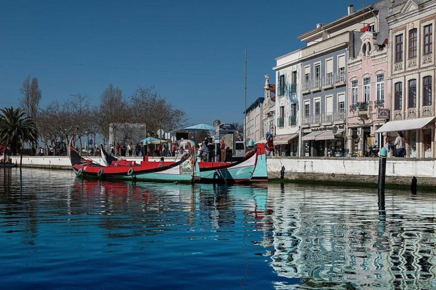 Aveiro Moments: Moliceiro Boat Tour through the Ria de Aveiro. 3