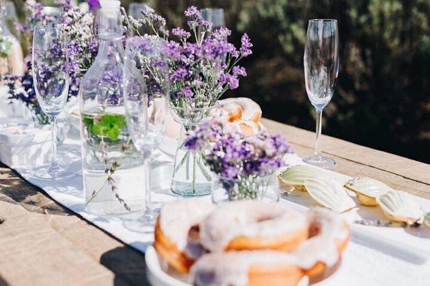 Private Picnic and Tasting in a Lavender Field 3