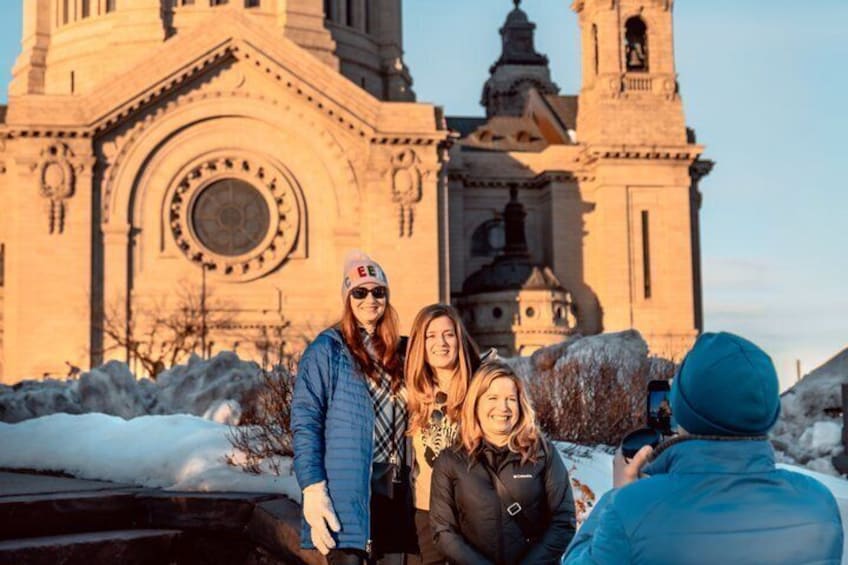 St Paul Cathedral Hill Food Tour 1
