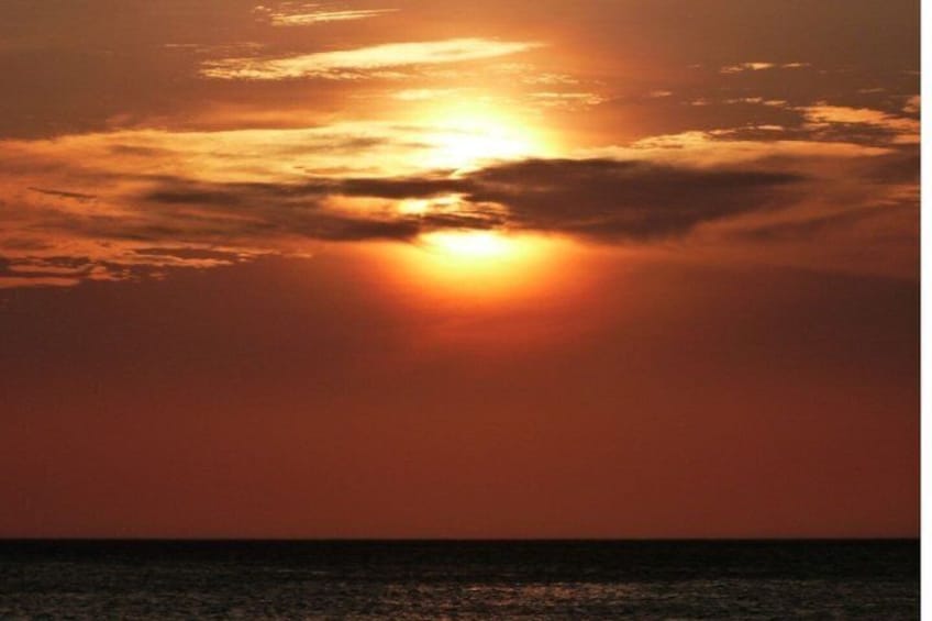 Sunset on Santa Marta Bay Sailboat 4