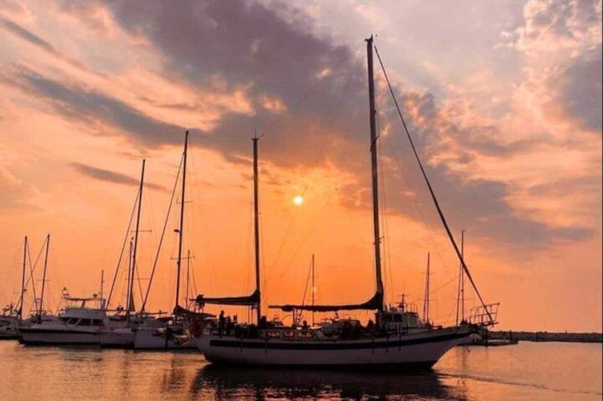 Sunset on Santa Marta Bay Sailboat 1