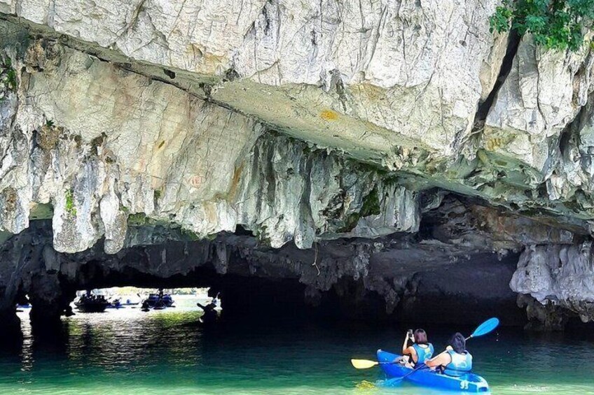 Luxury Scenic Ha Long Bay Hercules Grand Cruise with Buffet Lunch 4