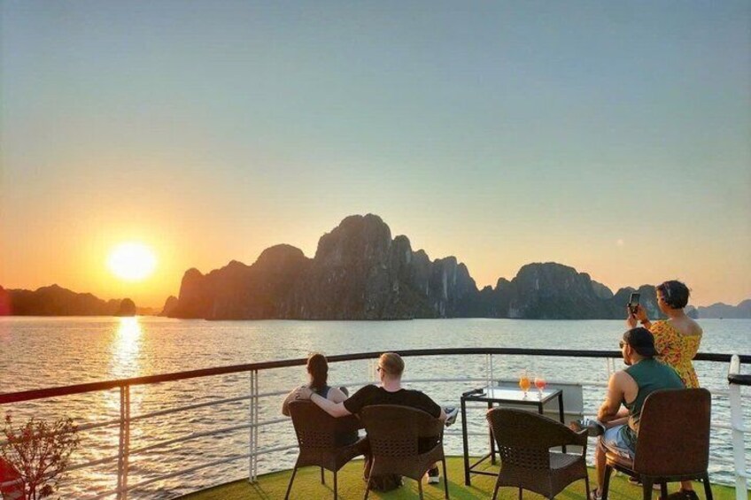 From Halong Harbor: 5-Star Ambrose Luxury Cruise in Ha Long Bay 4