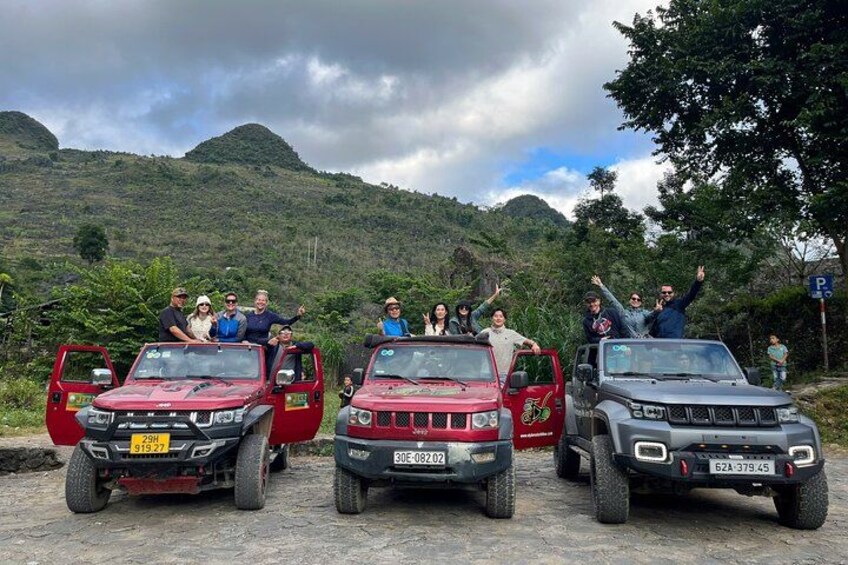 4D3N Ha Giang Loop New Model Jeep 2