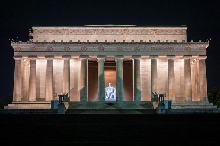 American Monuments Moonlight Night Guided Open-Air Cruiser Tour 2