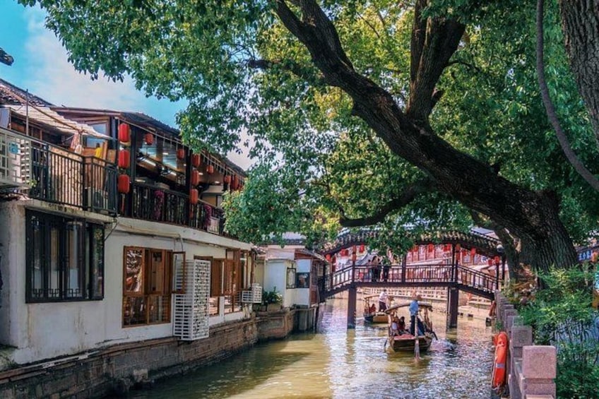 Shanghai Day Tour to Yu Garden,Bazaar,Bund,Zhujiajiao Water Town 4
