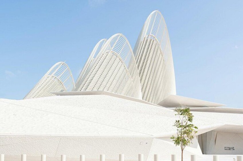 Abu Dhabi Private City Tour Culture and Modern Landmarks 4