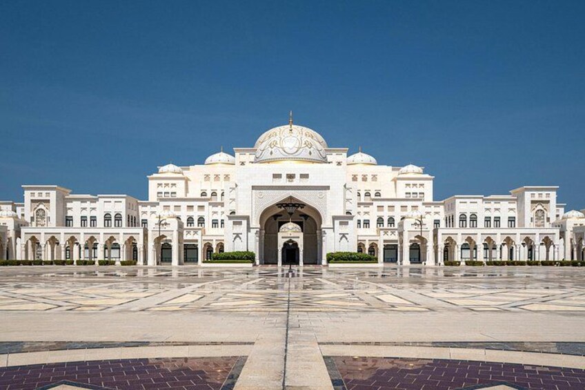 Abu Dhabi Private City Tour Culture and Modern Landmarks 2