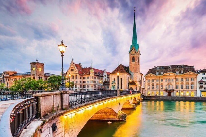 TOP Zurich : Private guided tour with your mobile 2