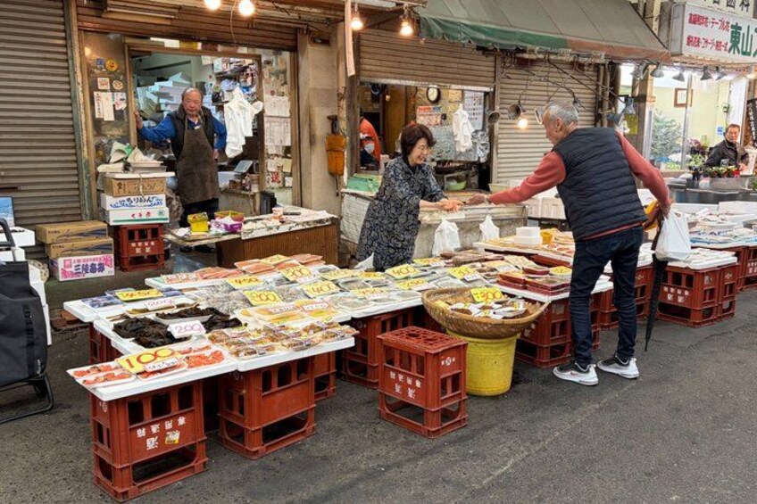 Kobe Food Tour: 10 dishes at Market/Chinatown; Kobe Beef Included 4