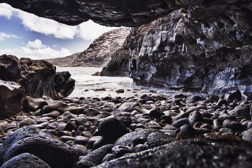 Tenesar Black Beach. Pure volcano and pure energy. 3