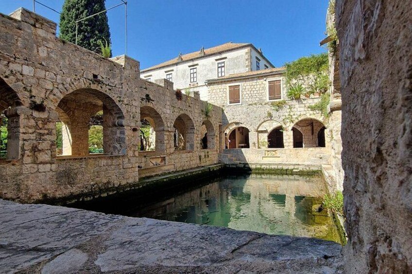 Private Brac and Hvar Relaxing Full Day Trip 4
