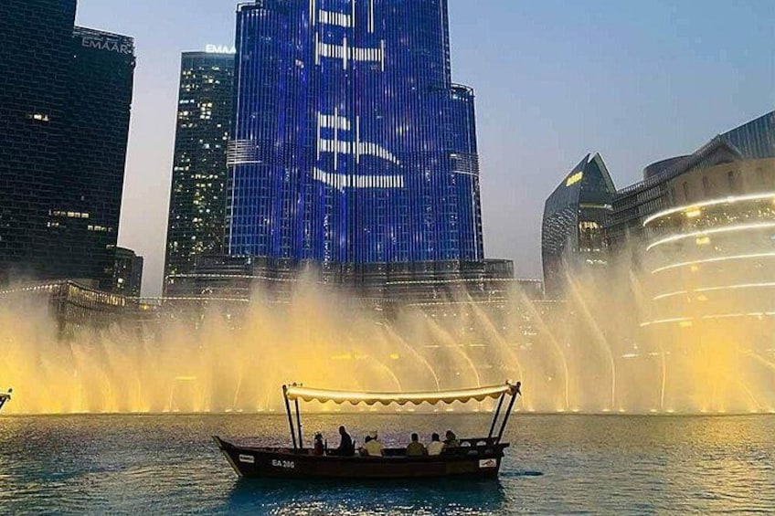 Dubai Fountain Show lake Ride Tickets. 1