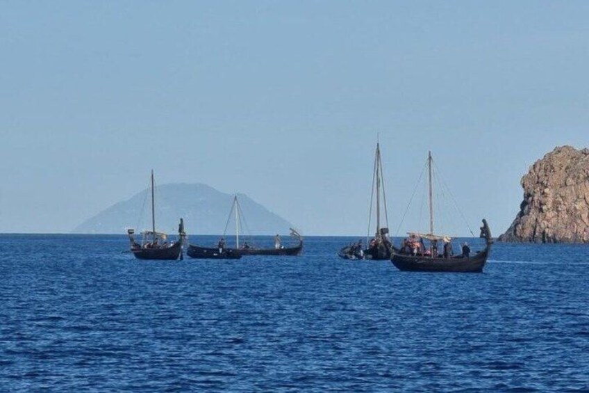 Odyssey: Lipari Tour in Private Boat, Salina Optional 4/8h 3