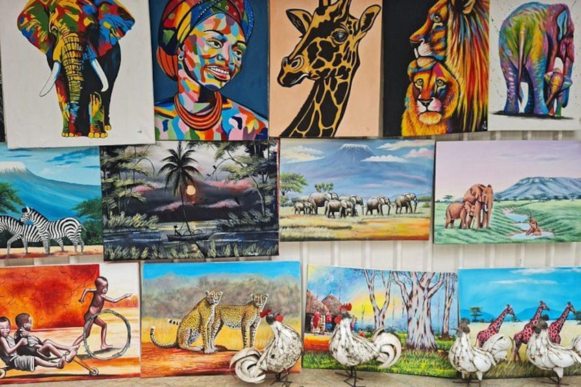 Una colección de pinturas coloridas con diversos animales y paisajes. 1