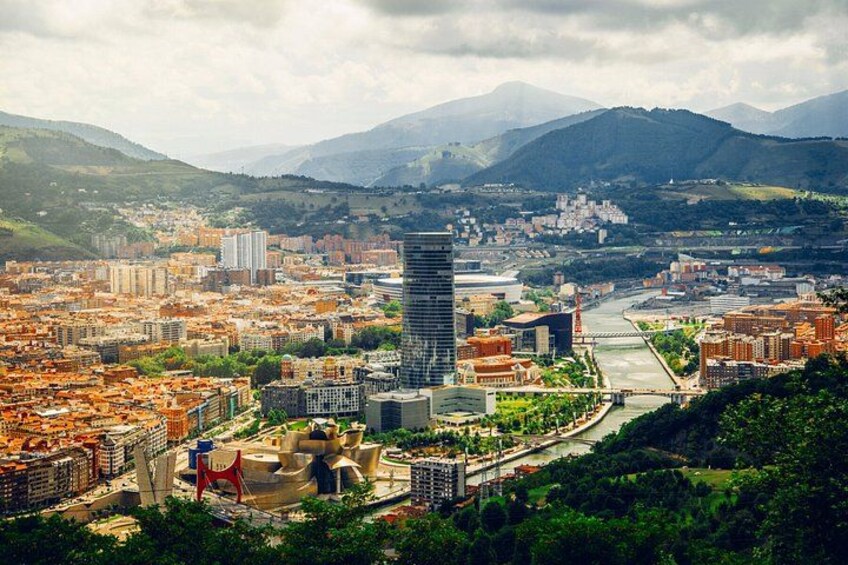 TOP Bilbao : Private guided tour with your mobile 5