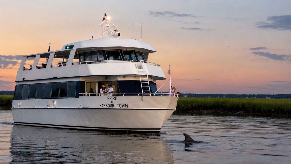 Picture 9 for Activity Hilton Head Island: Sunset Dinner Cruise 3