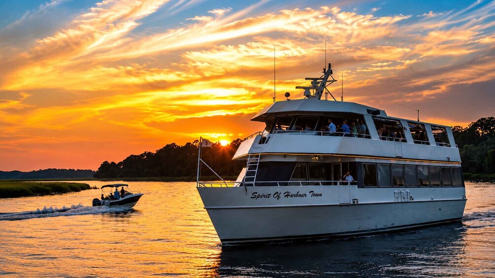 Hilton Head Island: Sunset Dinner Cruise 1