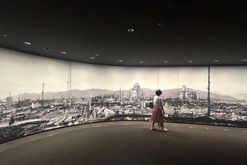 Hiroshima & Miyajima: 2 UNESCO Sites 1-Day Small Group Tour 2