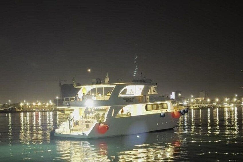 Night view of the tour 2