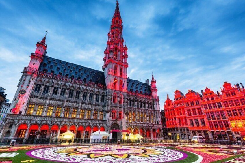 TOP Brussels : Private Guided Tour with your mobile 4