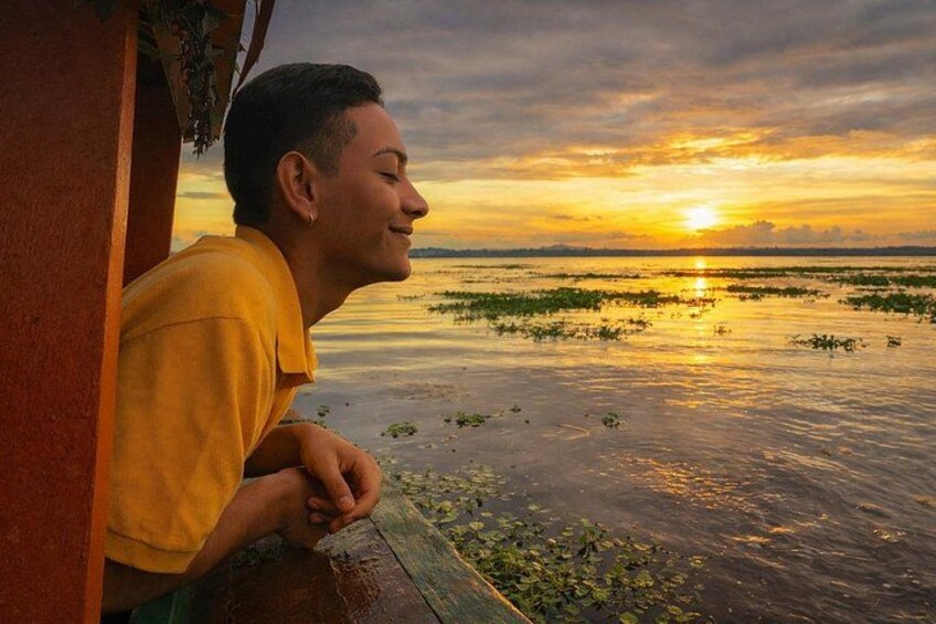 Itaya & Amazon River Sunset Boat Ride from Iquitos 4
