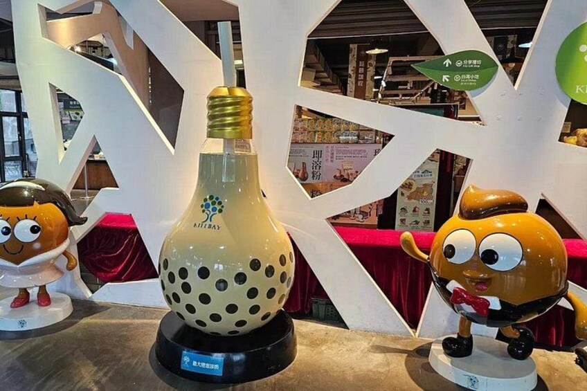 Yilan Day Adventure Animal Farm, Bubble Tea Museum & Night Market 4