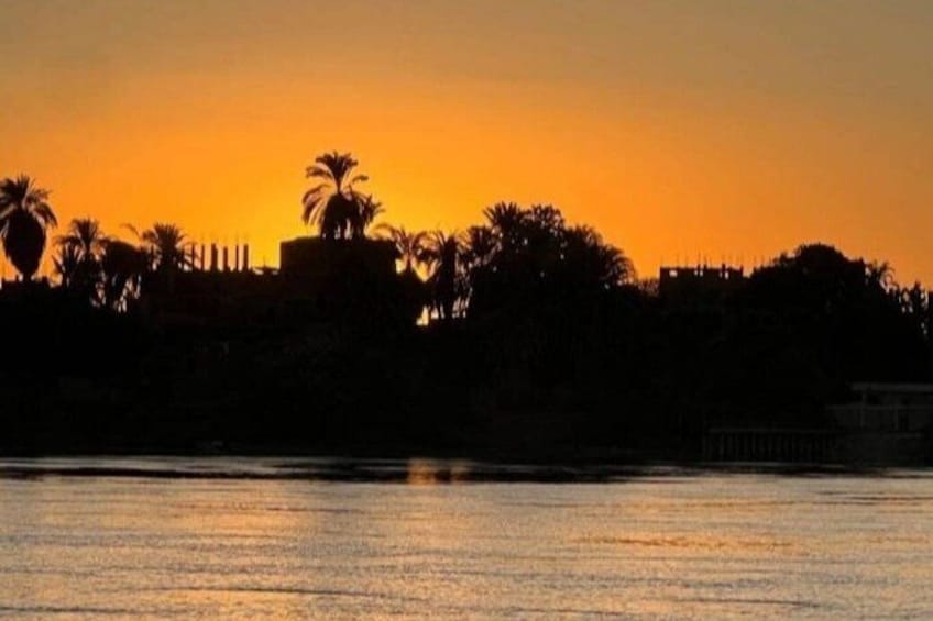 Luxor sailing lucky smile 5