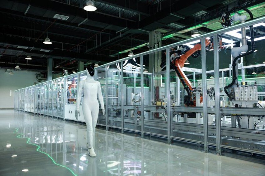 Guangzhou Tech Experience: Robotaxi, EV Factory & Future Tech 2