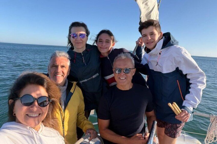 Sailing experience in Cascais 4