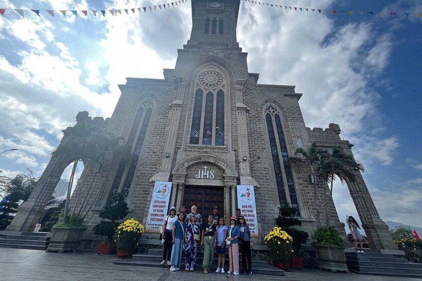 VIP Nha Trang City Day Trip Private Guide and Modern Vehicle 3