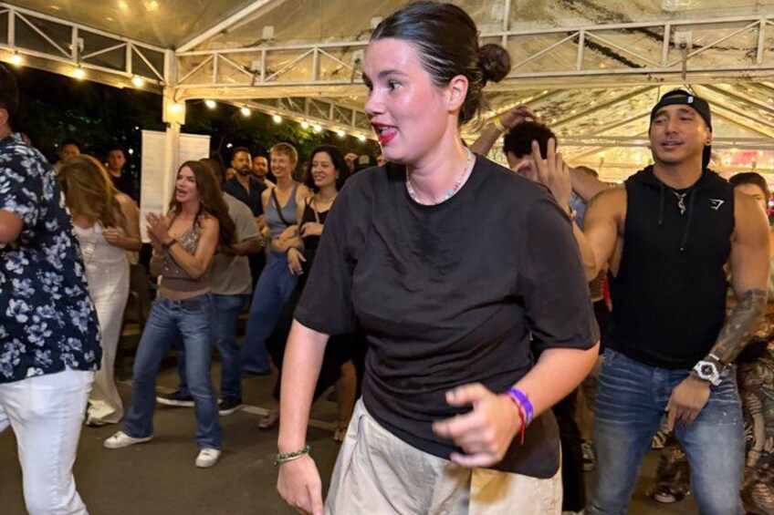 Medellin Salsa Nightlife: Class, Cocktail & Live Music 2