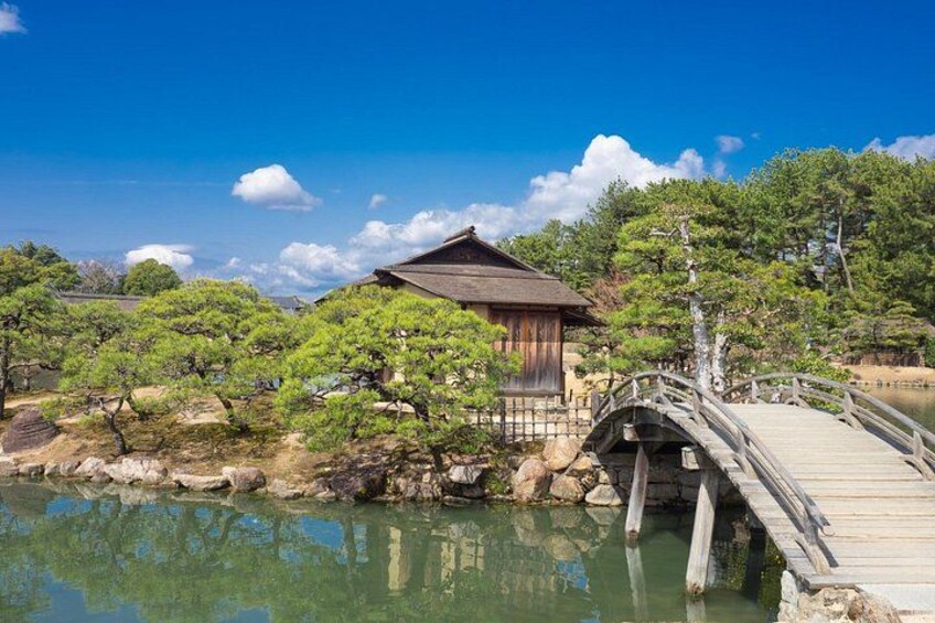 Okayama Castle & Korakuen Garden Heritage Walk 5