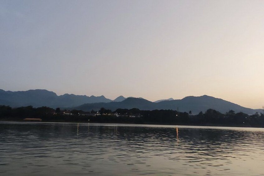 Experience Mekong Sunset Cruise in Luang Prabang 2
