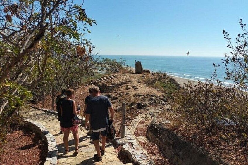 Experience Zapoteca in the Archaeological Zone of Copalita Huatulco 3