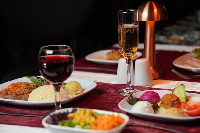 Istanbul Dinner Cruise Show 3