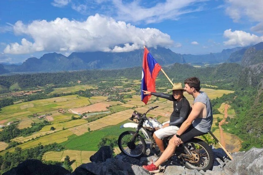 Private Day Trip Vientiane to Vang Vieng 4