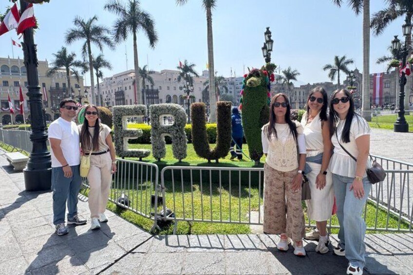 Explore Lima : City Tour + Catacombs included 2