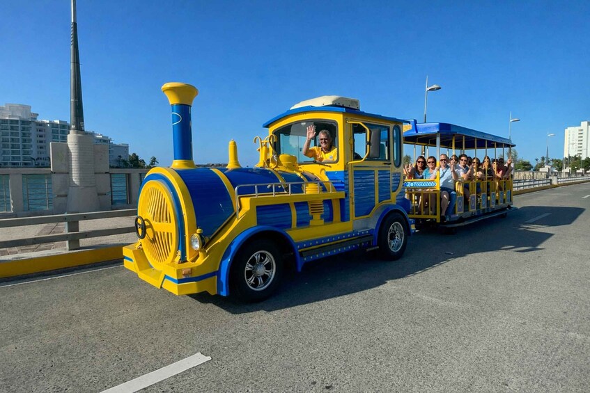 Picture 2 for Activity San Juan: Old San Juan Sightseeing Tour by Train Trolley 3