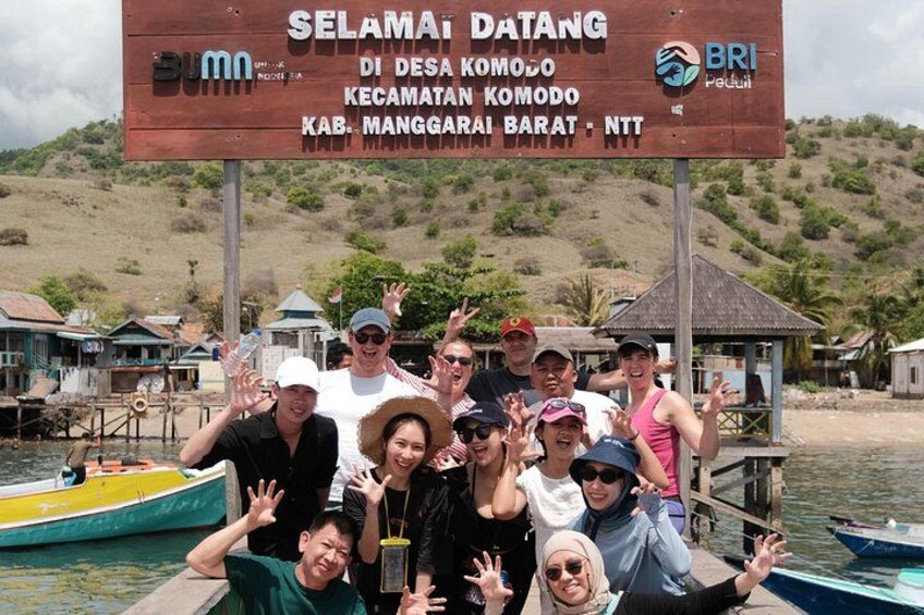 New Komodo Scuba Diving Liveaboard Underwater Photo Incl 4
