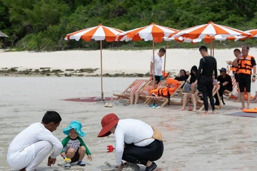 Pattaya Sunset Yacht 3 Island Tour with Buffet and Snorkeling 4
