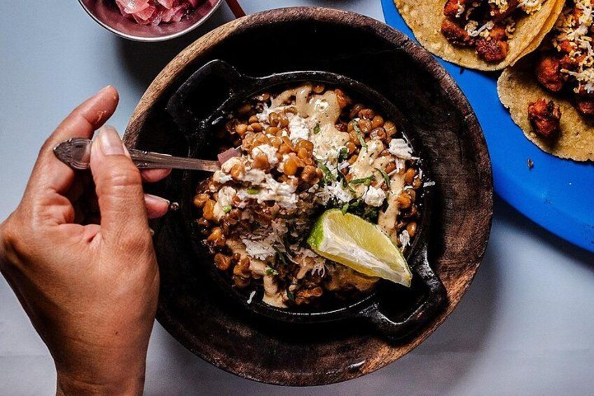 Twilight Tastes Food Tour with 15+ Tastings 5