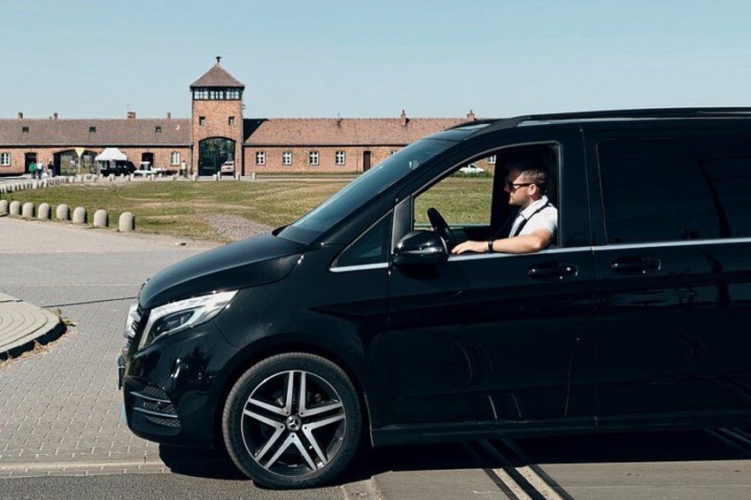 Auschwitz & Birkenau Small-Group Guided Tour with Hotel Pick-Up 1