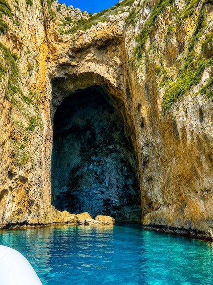 Picture 9 for Activity Sazan&Karaburun Cruise–A Daily Tour from Vlorë/Tiranë/Durrës 2