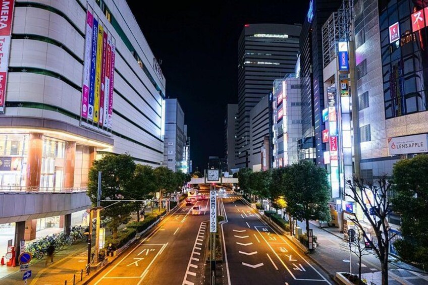 Saitama: Choose-Your-Start Local Bar Hopping Night Tour 5