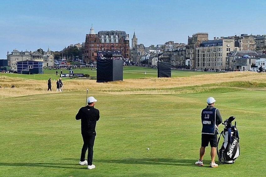 Private St Andrews Town, Golf and Old Course Walking Tour 2